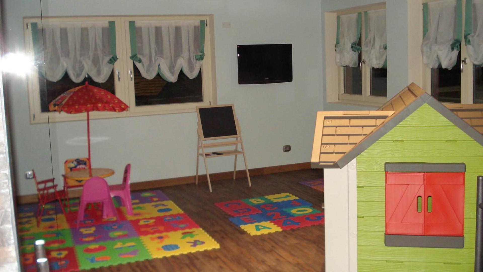Hotel Garni Vittoria Fiera Di Primiero Ngoại thất bức ảnh